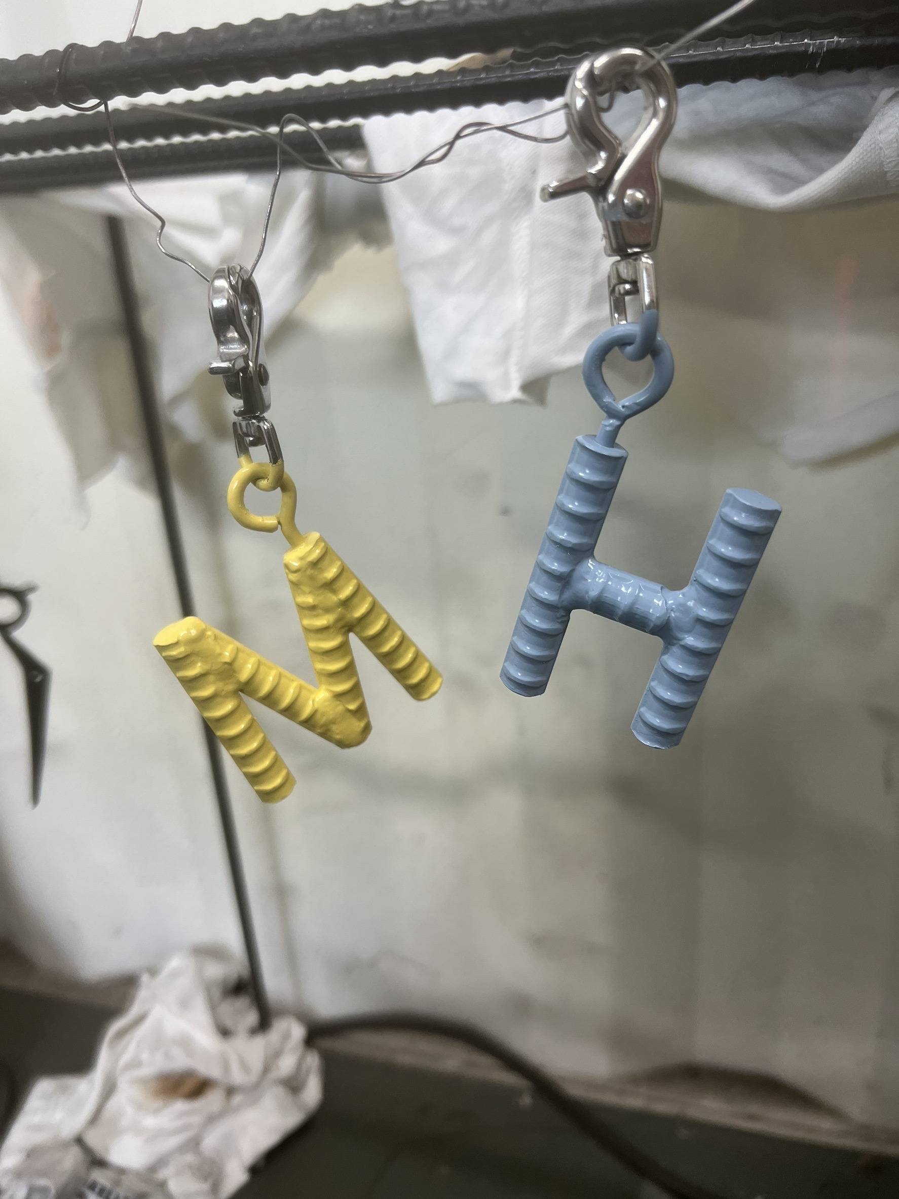 イニシャルキーホルダー